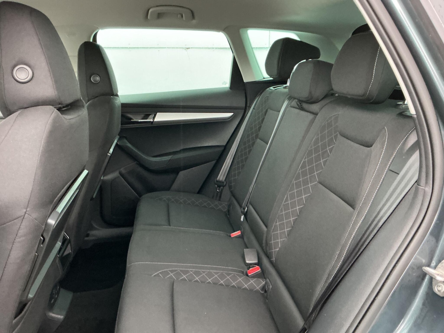 Used Skoda Karoq 2021 for sale - 77883521: Photo 9