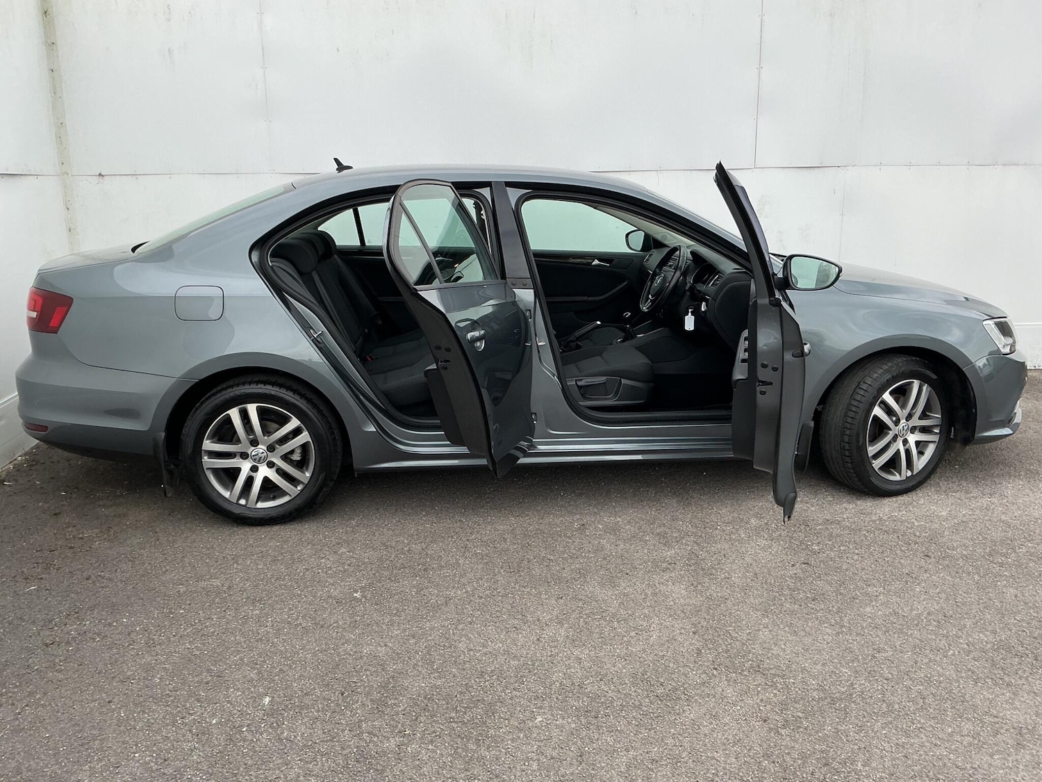 Used Volkswagen Jetta 2016 for sale - 76270357: Photo 21