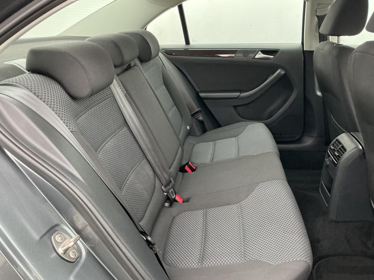 Used Volkswagen Jetta 2016 for sale - 76270357: Photo 8