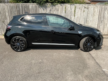 Used Renault Clio 2024 for sale - 79107178: Photo