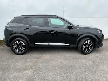 Used Peugeot 2008 2023 for sale - 77633301: Photo