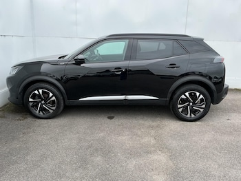 Used Peugeot 2008 2023 for sale - 77633301: Photo