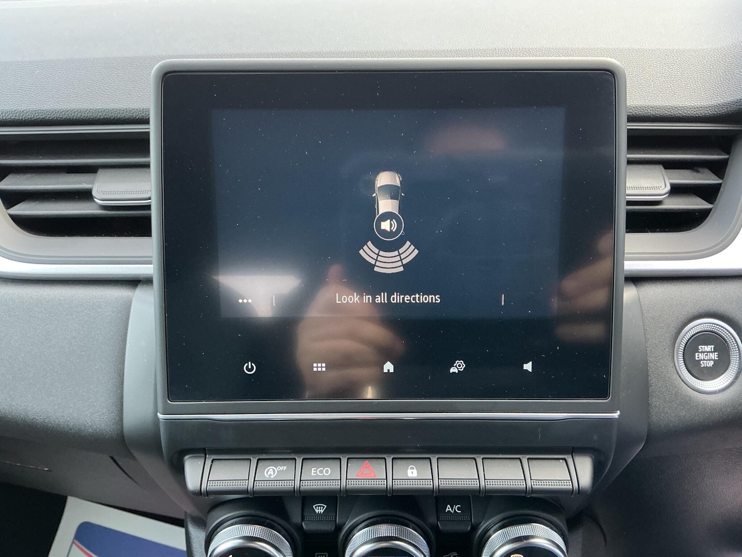 Used Renault Captur 2021 for sale - 76898467: Photo 15