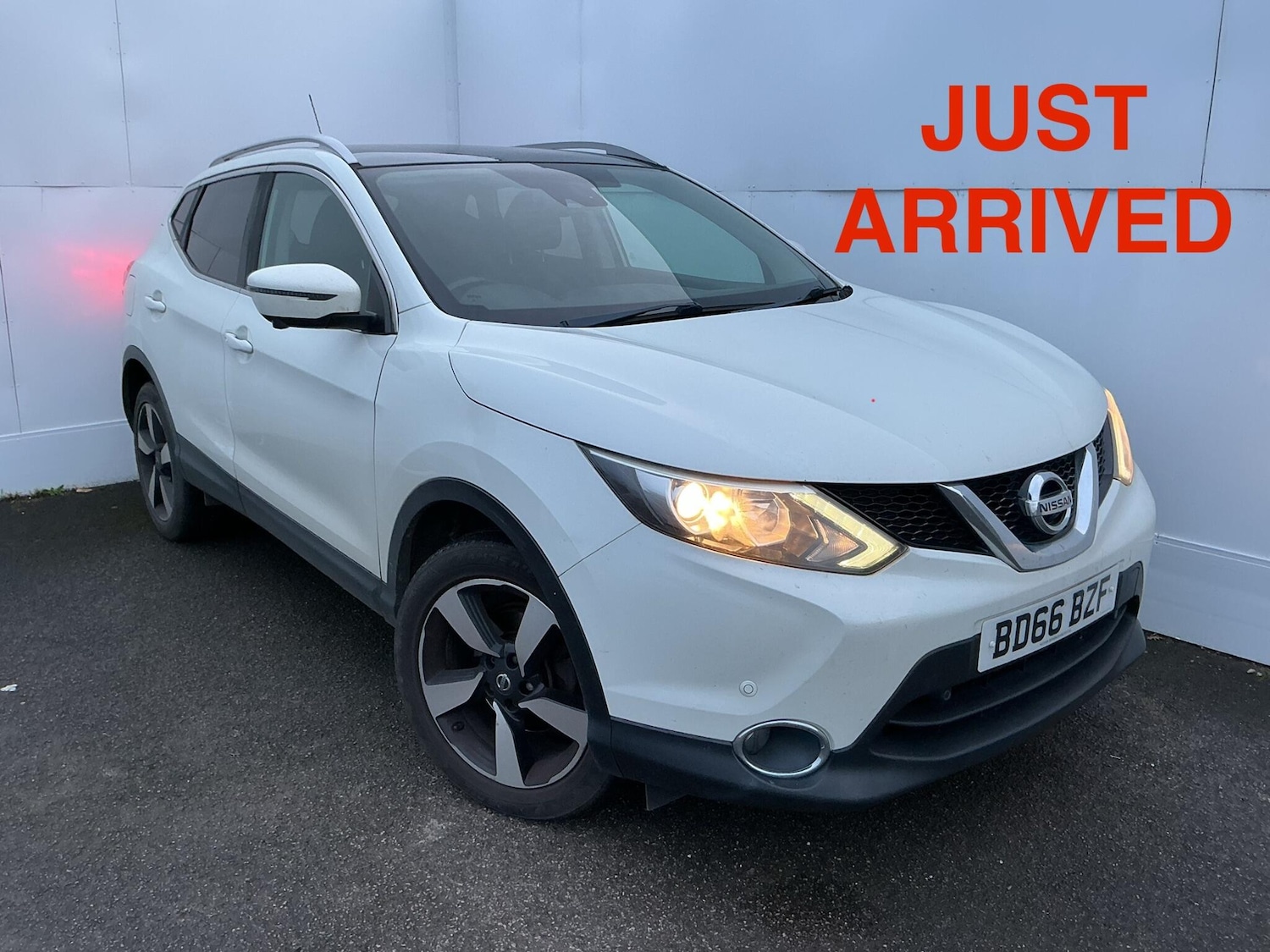 Used Nissan Qashqai 2016 for sale - 76572900: Photo 1