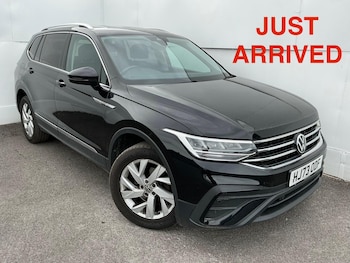 Used Volkswagen Tiguan Allspace 2023 for sale - 78772849: Photo