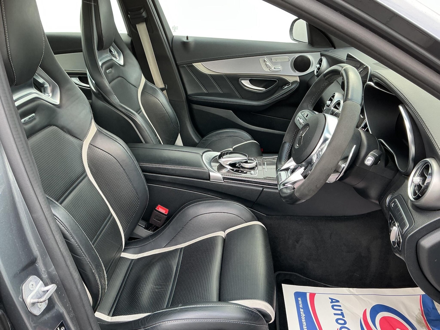 Used Mercedes-Benz C Class 2021 for sale - 75941283: Photo 15