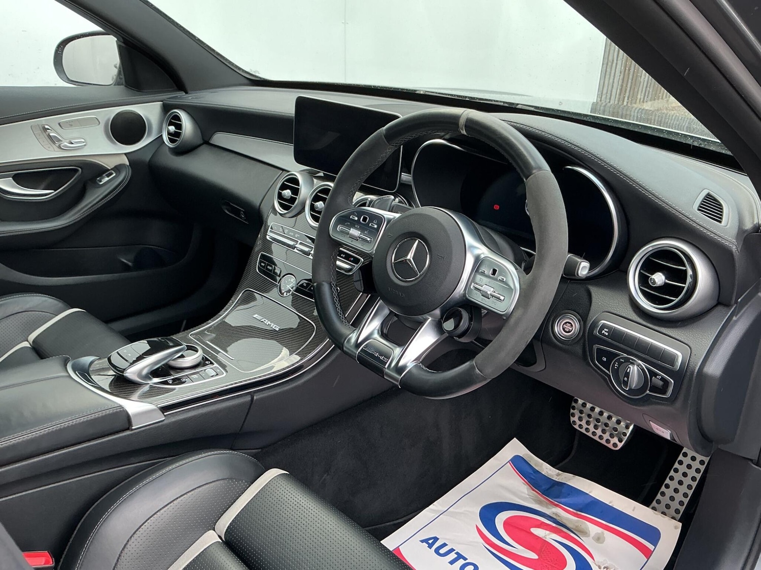 Used Mercedes-Benz C Class 2021 for sale - 75941283: Photo 9