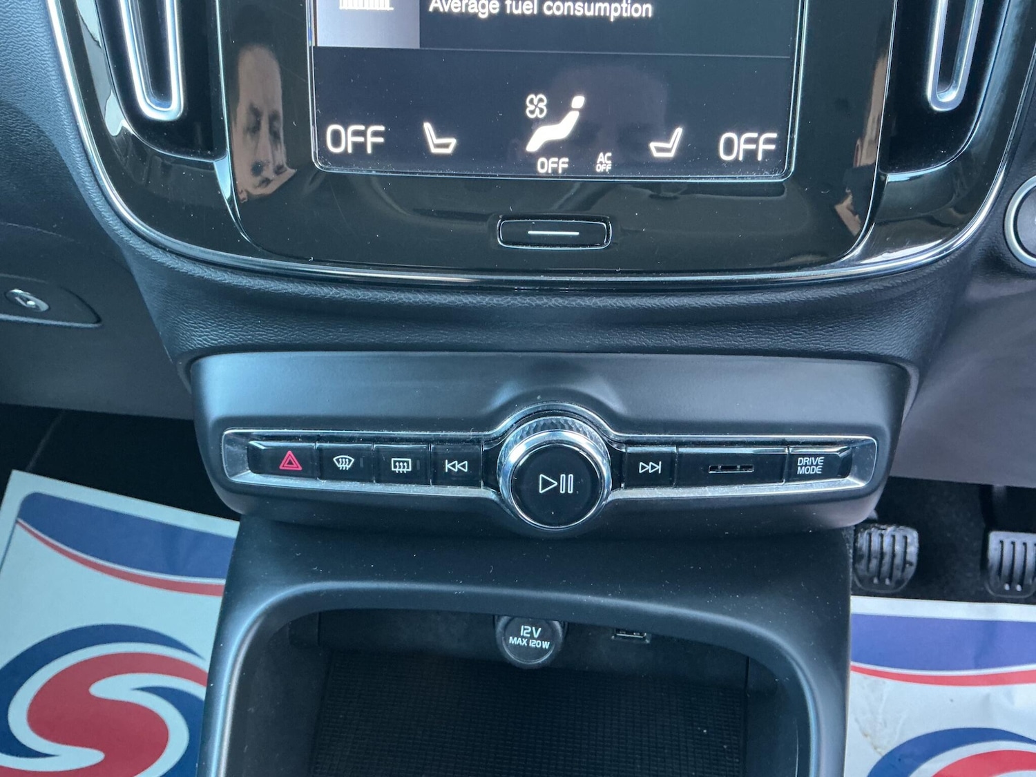 Used Volvo XC40 2020 for sale - 77119677: Photo 15