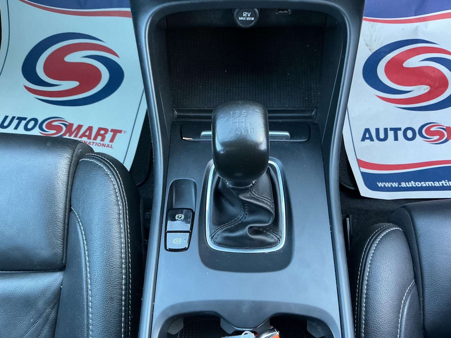 Used Volvo XC40 2020 for sale - 77119677: Photo 16