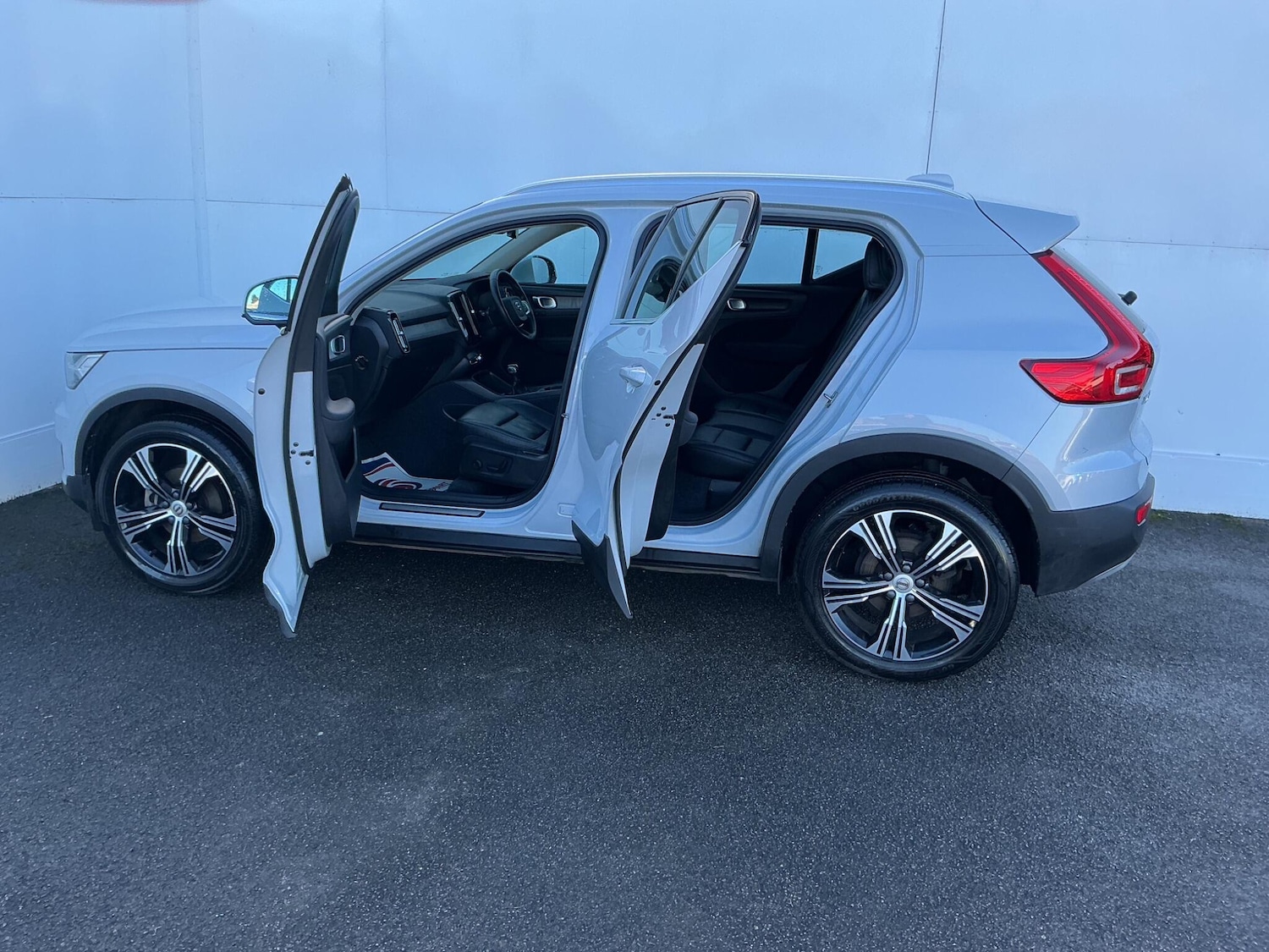 Used Volvo XC40 2020 for sale - 77119677: Photo 25