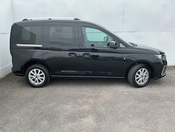 Used Ford Tourneo Connect 2023 for sale - 77940550: Photo