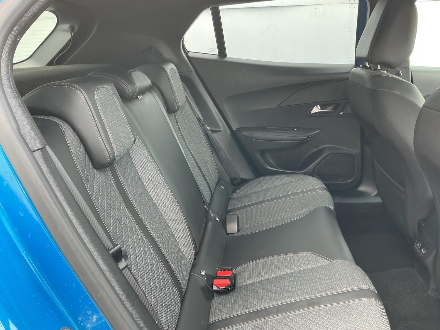 Used Peugeot 2008 2024 for sale - 76072898: Photo 8