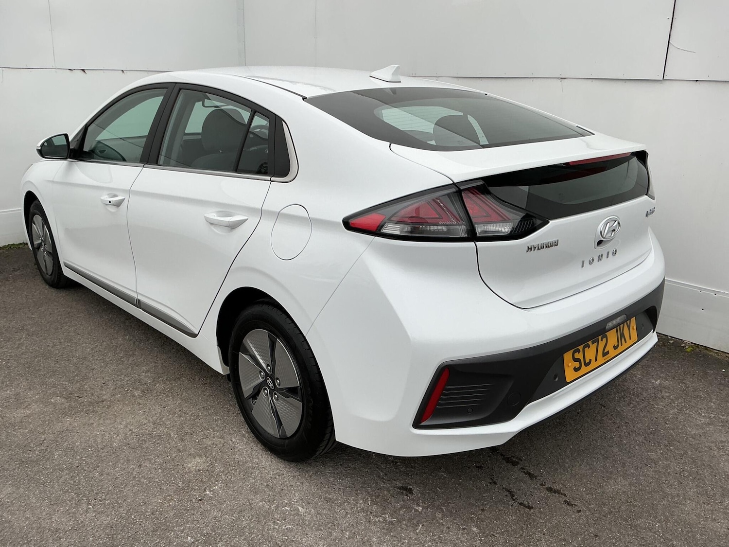 Used Hyundai IONIQ 2022 for sale - 77993323: Photo 4