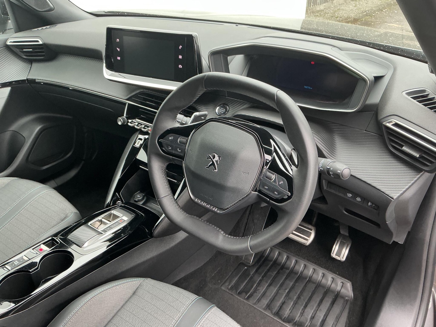 Used Peugeot 2008 2023 for sale - 77892125: Photo 23