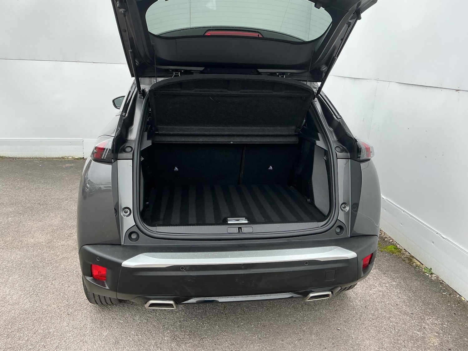 Used Peugeot 2008 2023 for sale - 77892125: Photo 28