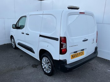 Used Peugeot Partner 2020 for sale - 76996208: Photo