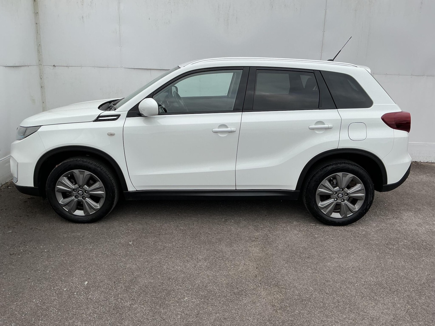 Used Suzuki Vitara 2023 for sale - 77017171: Photo 3
