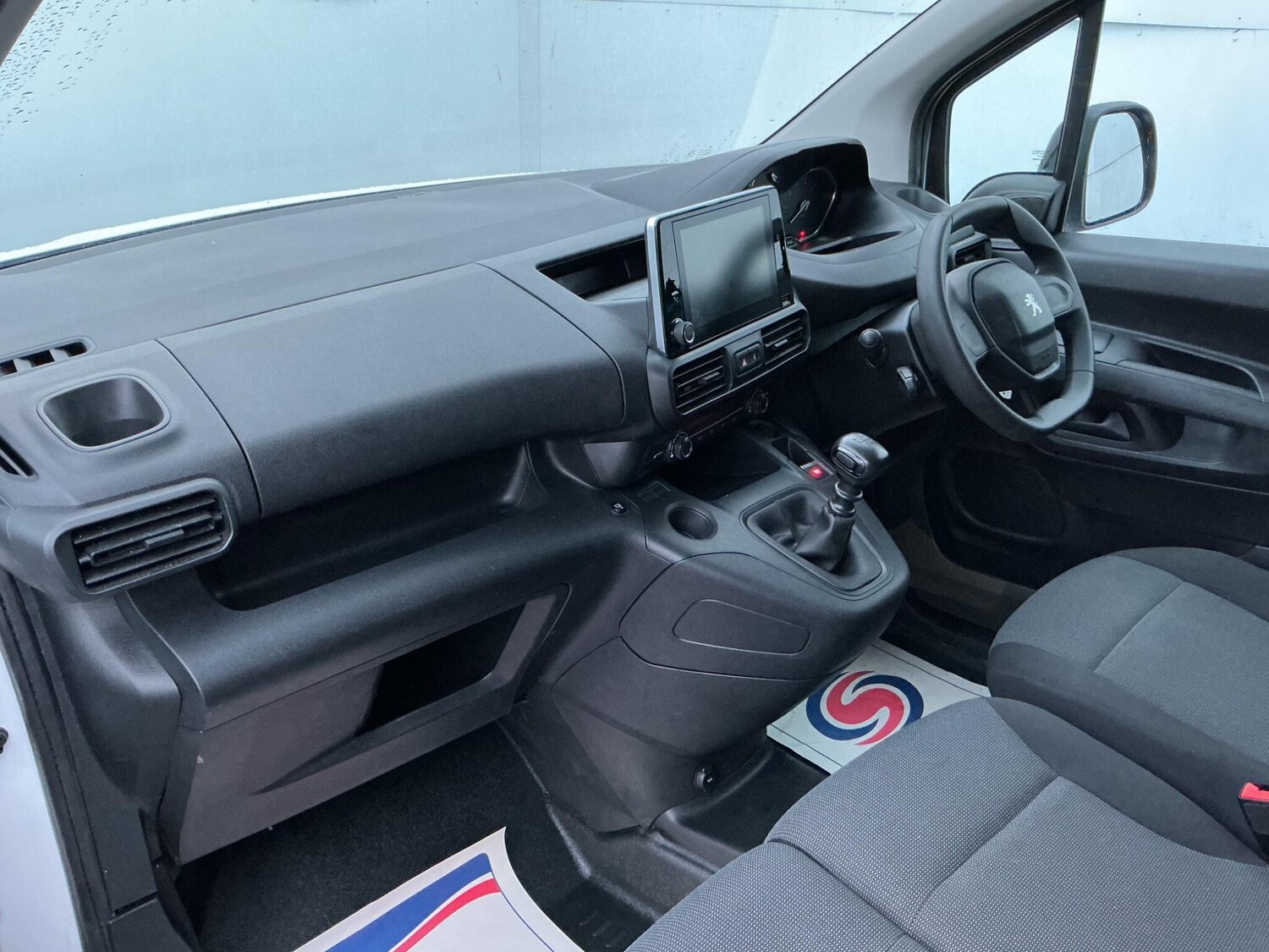 Used Peugeot Partner 2022 for sale - 76632720: Photo 16