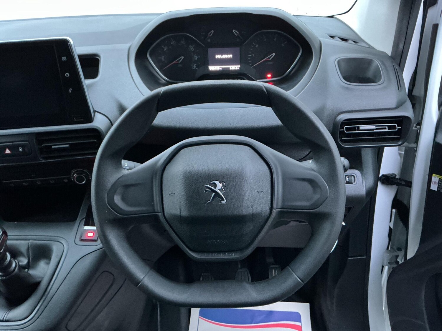 Used Peugeot Partner 2022 for sale - 76632720: Photo 8