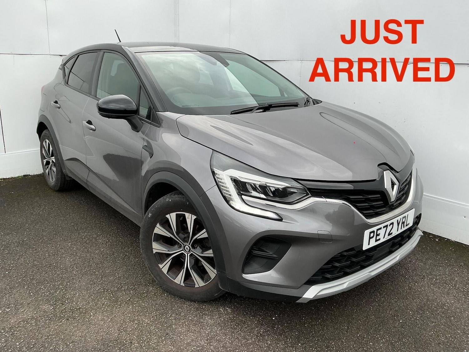 Used Renault Captur 2022 for sale - 77411987: Photo 1