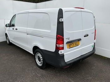 Used Mercedes-Benz Vito 2021 for sale - 77305023: Photo