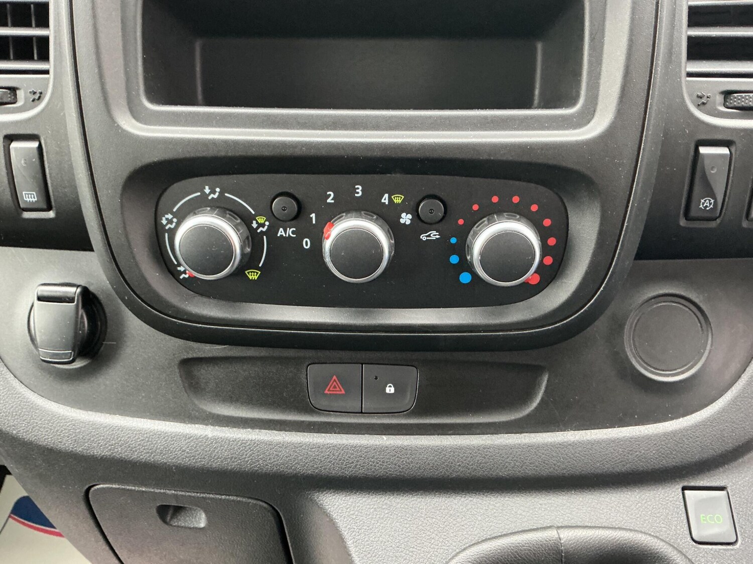 Used Renault Trafic 2021 for sale - 76306195: Photo 12