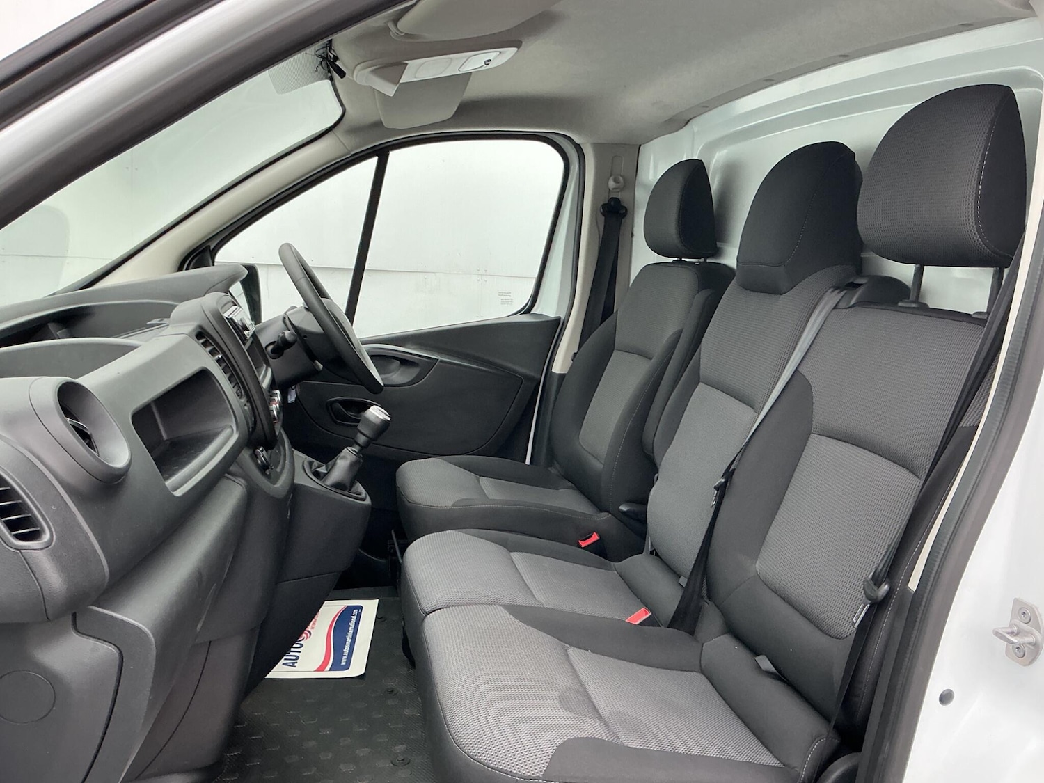 Used Renault Trafic 2021 for sale - 76306195: Photo 7