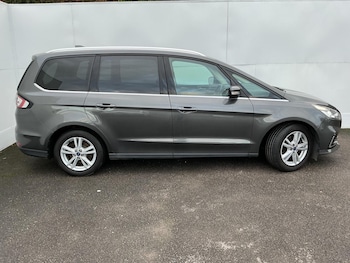 Used Ford Galaxy 2022 for sale - 76573788: Photo