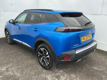 Used Peugeot 2008 2020 for sale - 77305727: Photo