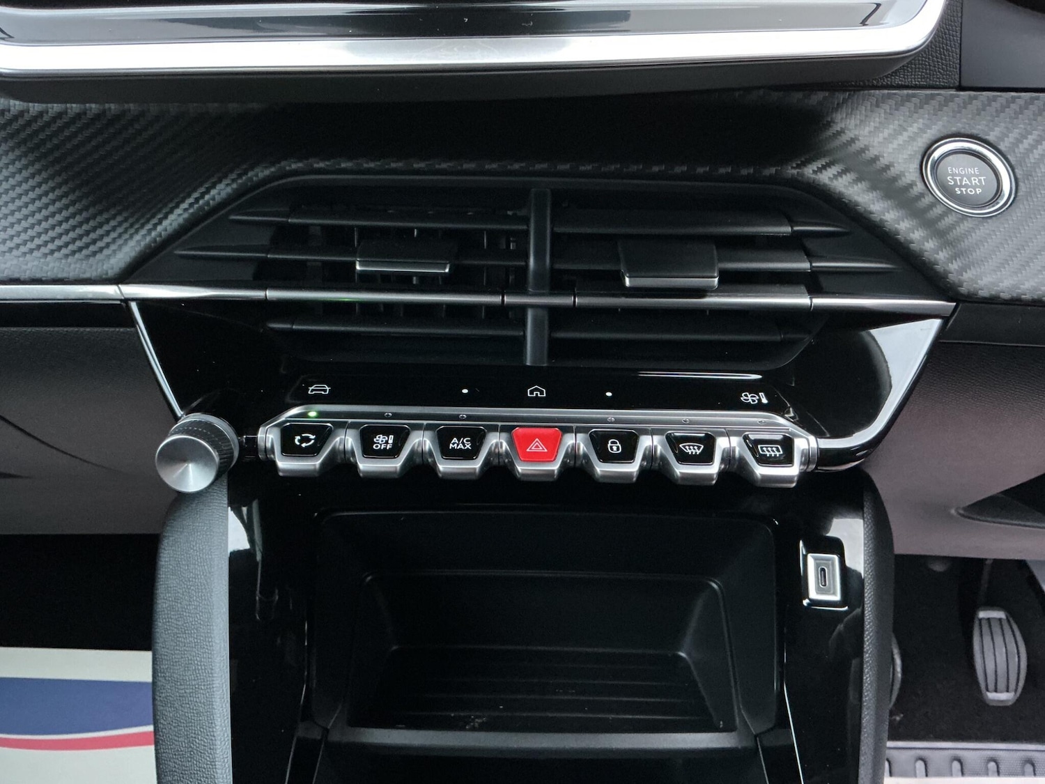 Used Peugeot 2008 2023 for sale - 76752945: Photo 15