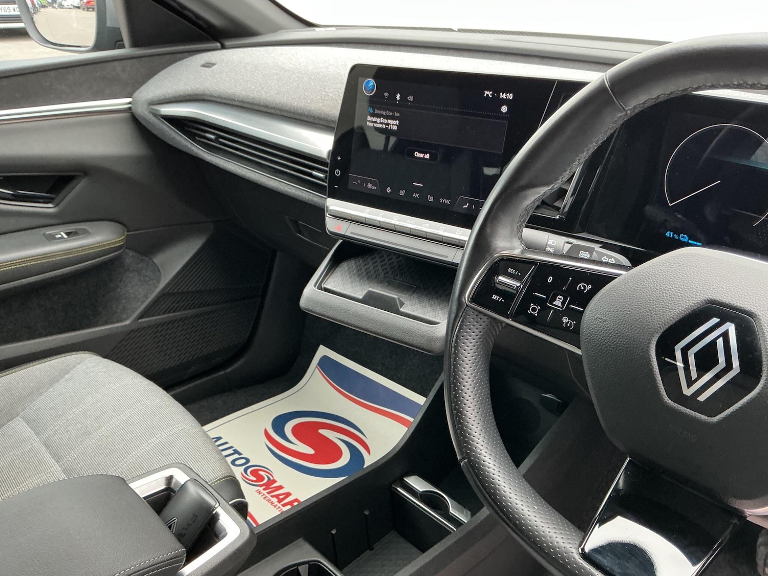 Used Renault Megane E Tech 2024 for sale - 77633075: Photo 11