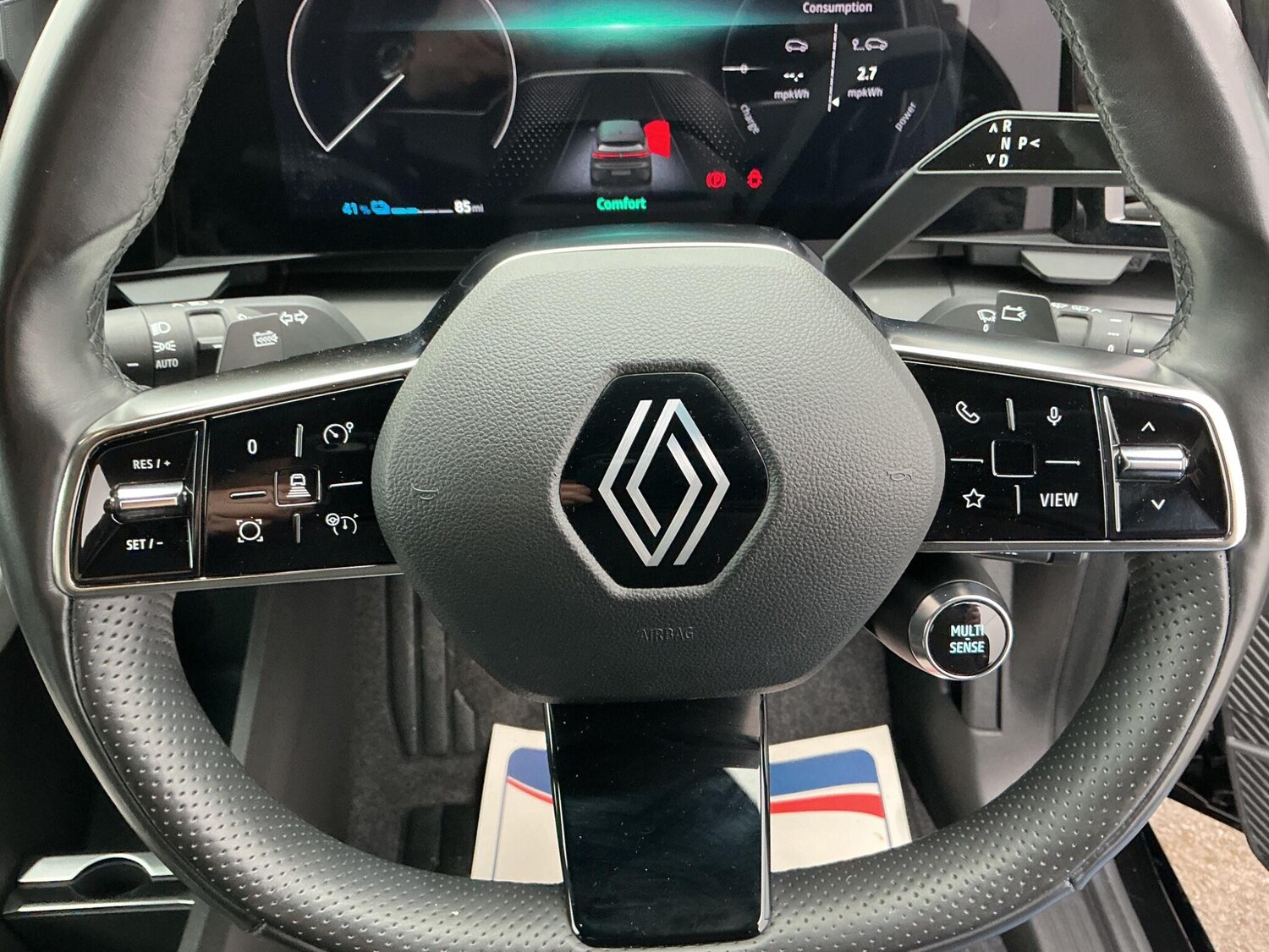 Used Renault Megane E Tech 2024 for sale - 77633075: Photo 16