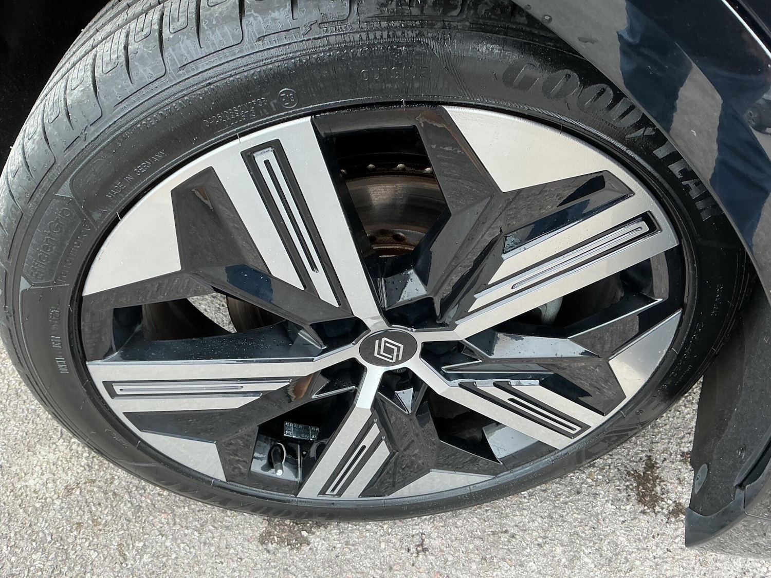 Used Renault Megane E Tech 2024 for sale - 77633075: Photo 26