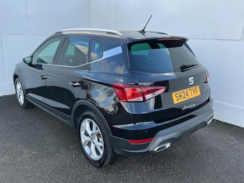 Used SEAT Arona 2024 for sale - 77203997: Photo