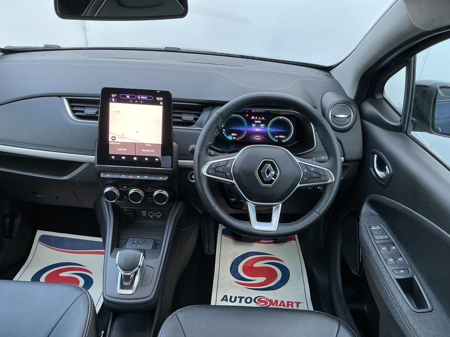 Used Renault Zoe 2022 for sale - 77633975: Photo 10