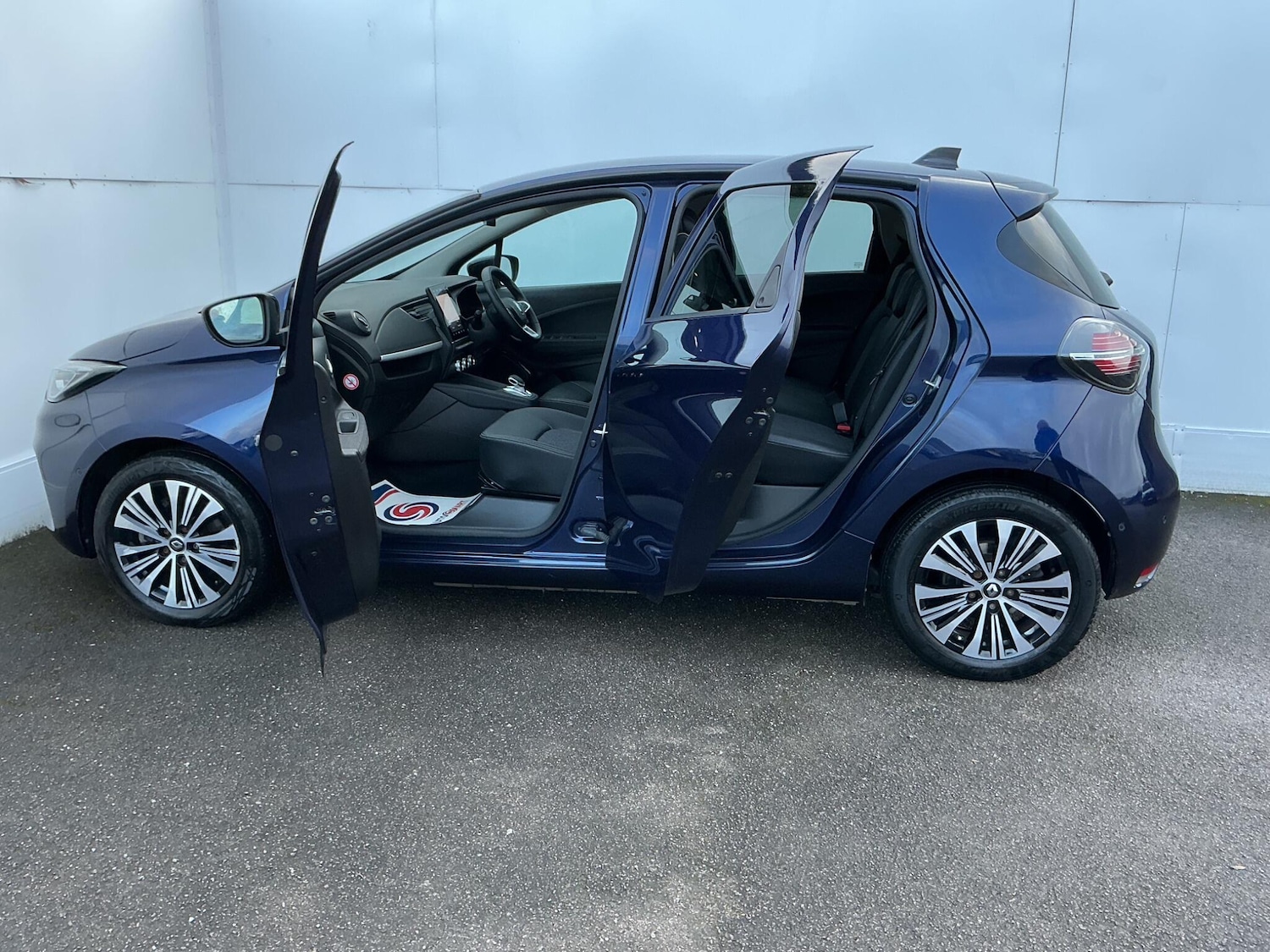 Used Renault Zoe 2022 for sale - 77633975: Photo 24