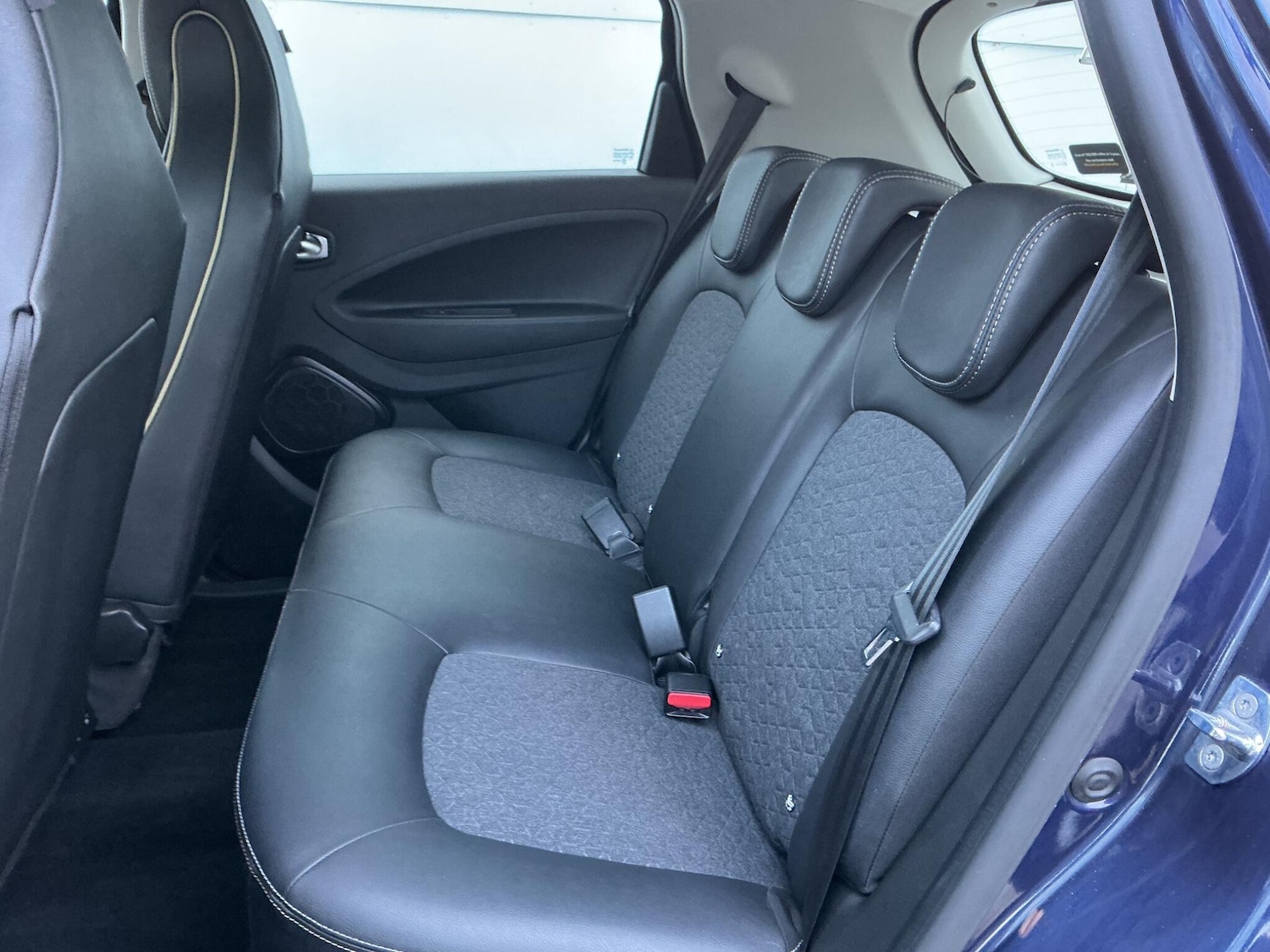 Used Renault Zoe 2022 for sale - 77633975: Photo 9