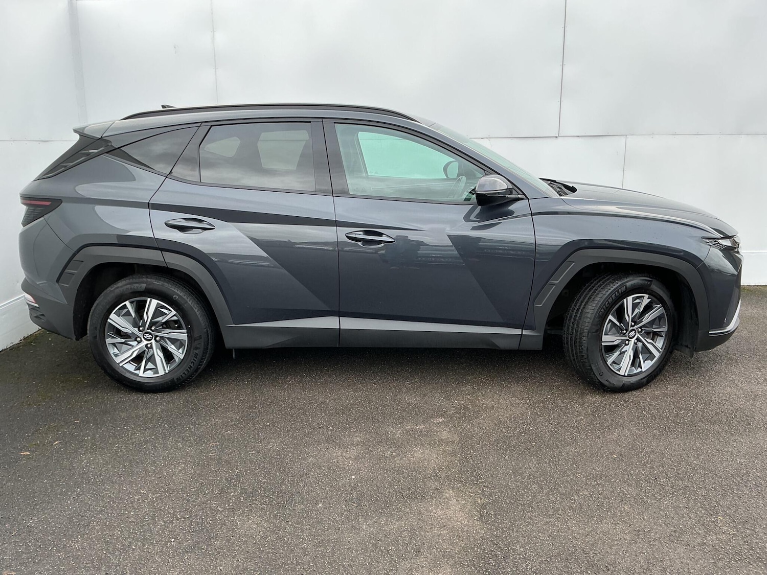 Used Hyundai TUCSON 2023 for sale - 77119840: Photo 2