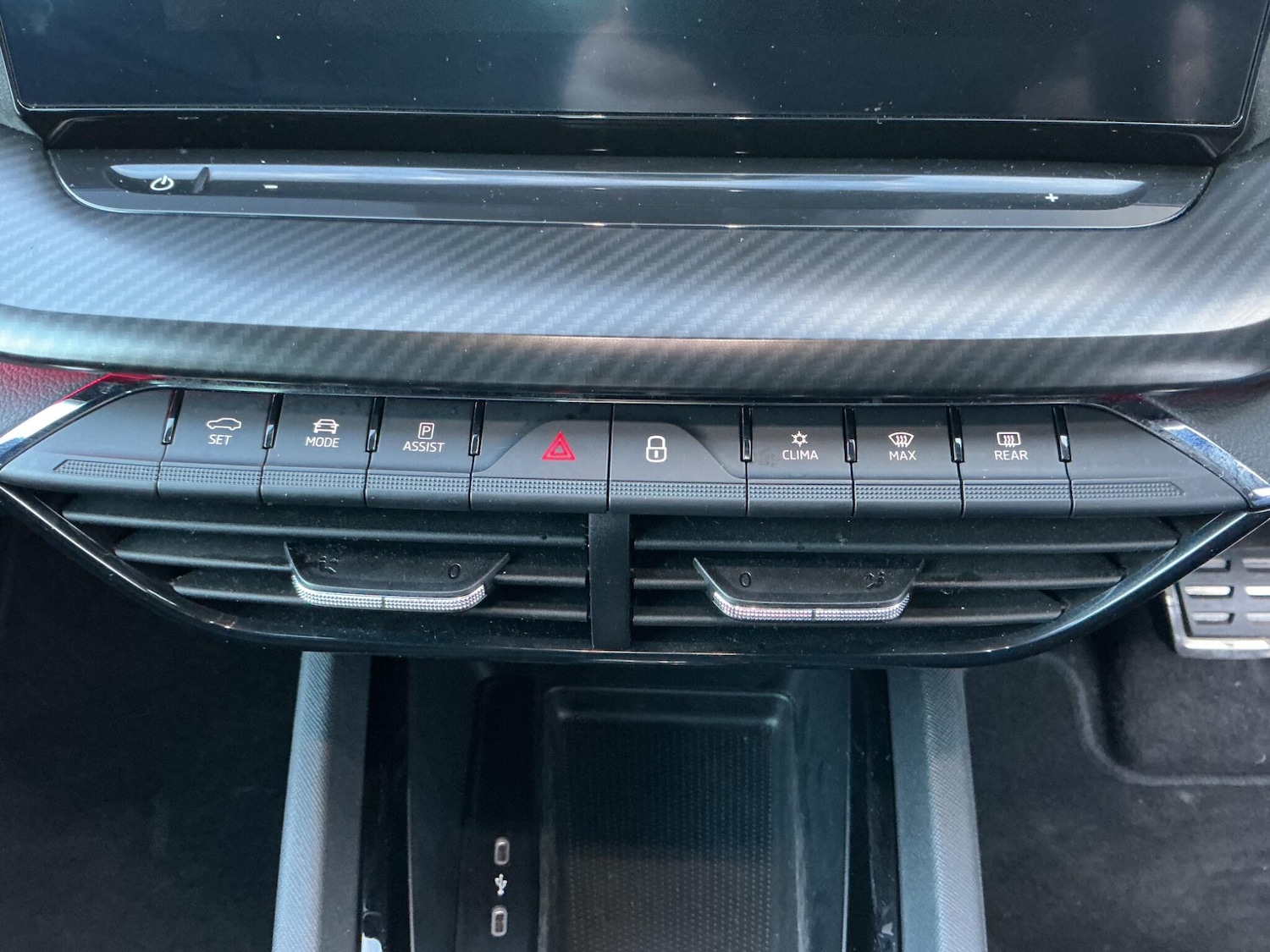 Used Skoda Octavia 2023 for sale - 76657140: Photo 16