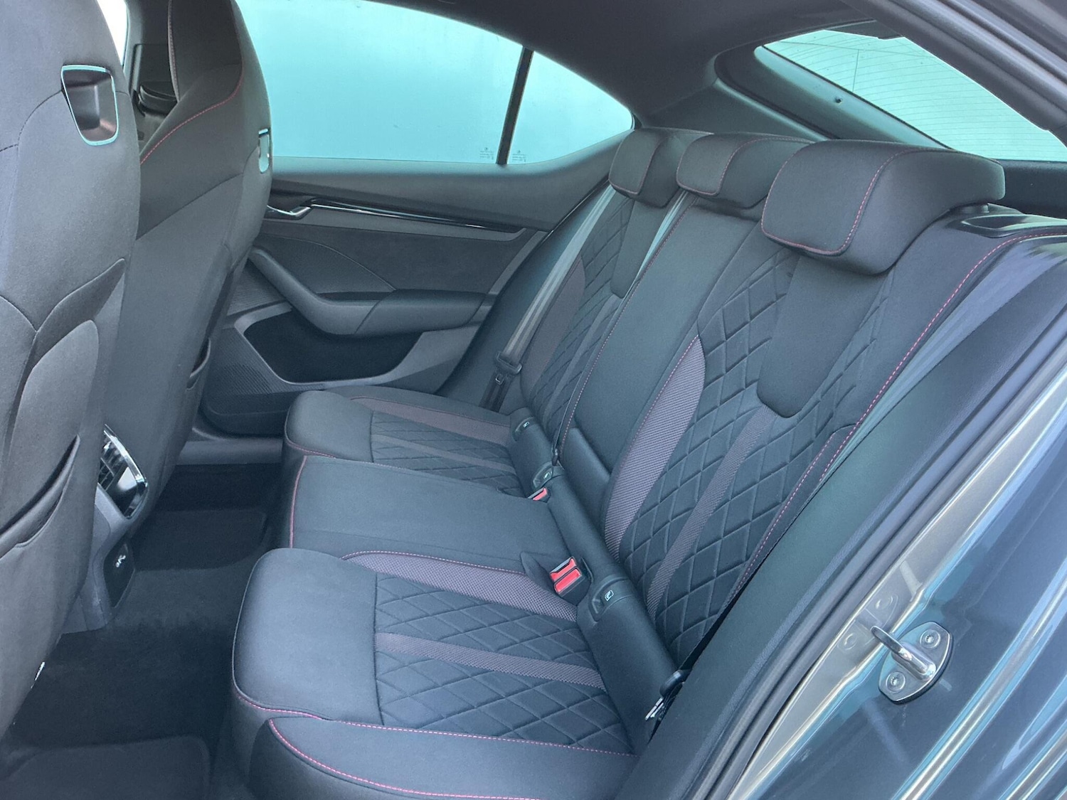 Used Skoda Octavia 2023 for sale - 76657140: Photo 9