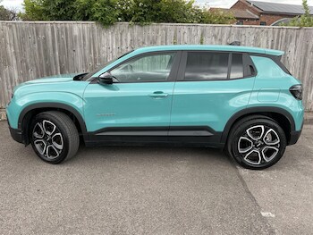 Used Jeep Avenger 2024 for sale - 78933902: Photo