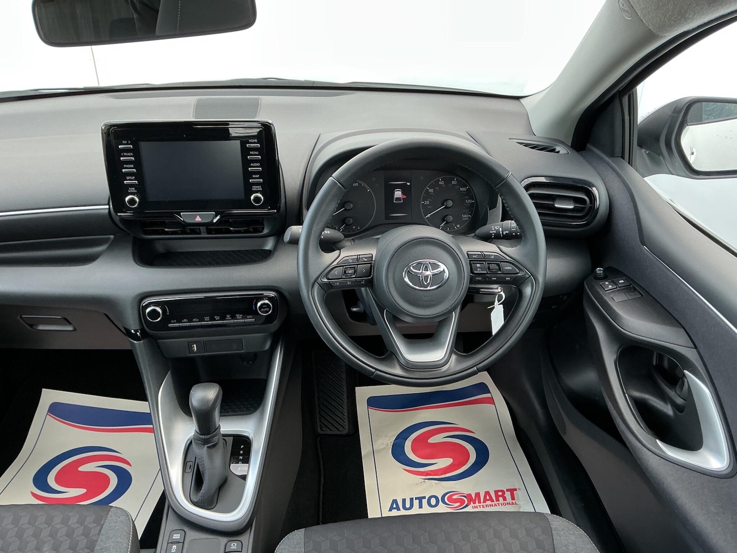 Used Toyota Yaris 2022 for sale - 76657247: Photo 10