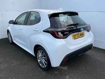 Used Toyota Yaris 2022 for sale - 76657247: Photo