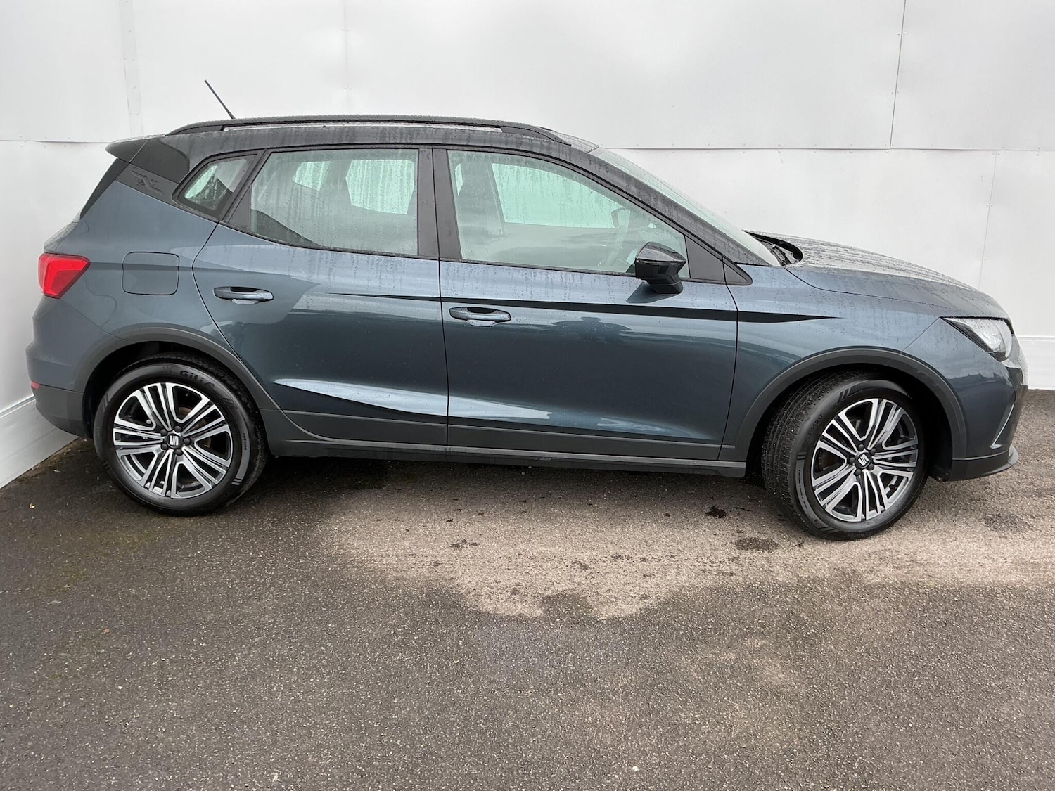 Used SEAT Arona 2025 for sale - 76440952: Photo 2