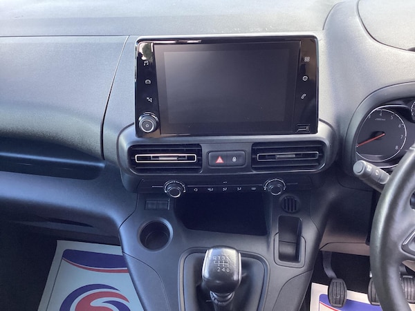 Used Vauxhall Combo Life 2022 for sale - 75670278: Photo 12