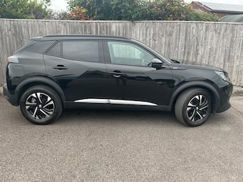 Used Peugeot 2008 2023 for sale - 79751429: Photo