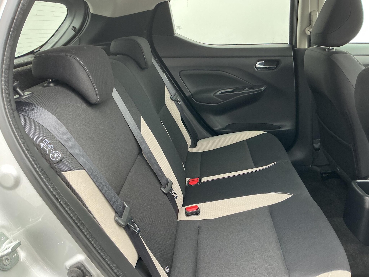 Used Nissan Micra 2022 for sale - 77119623: Photo 8