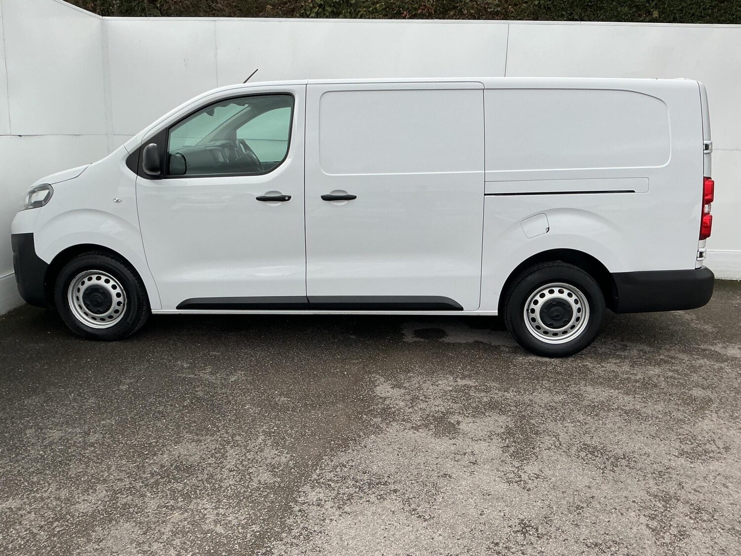 Used Vauxhall Vivaro 2022 for sale - 77549774: Photo 3