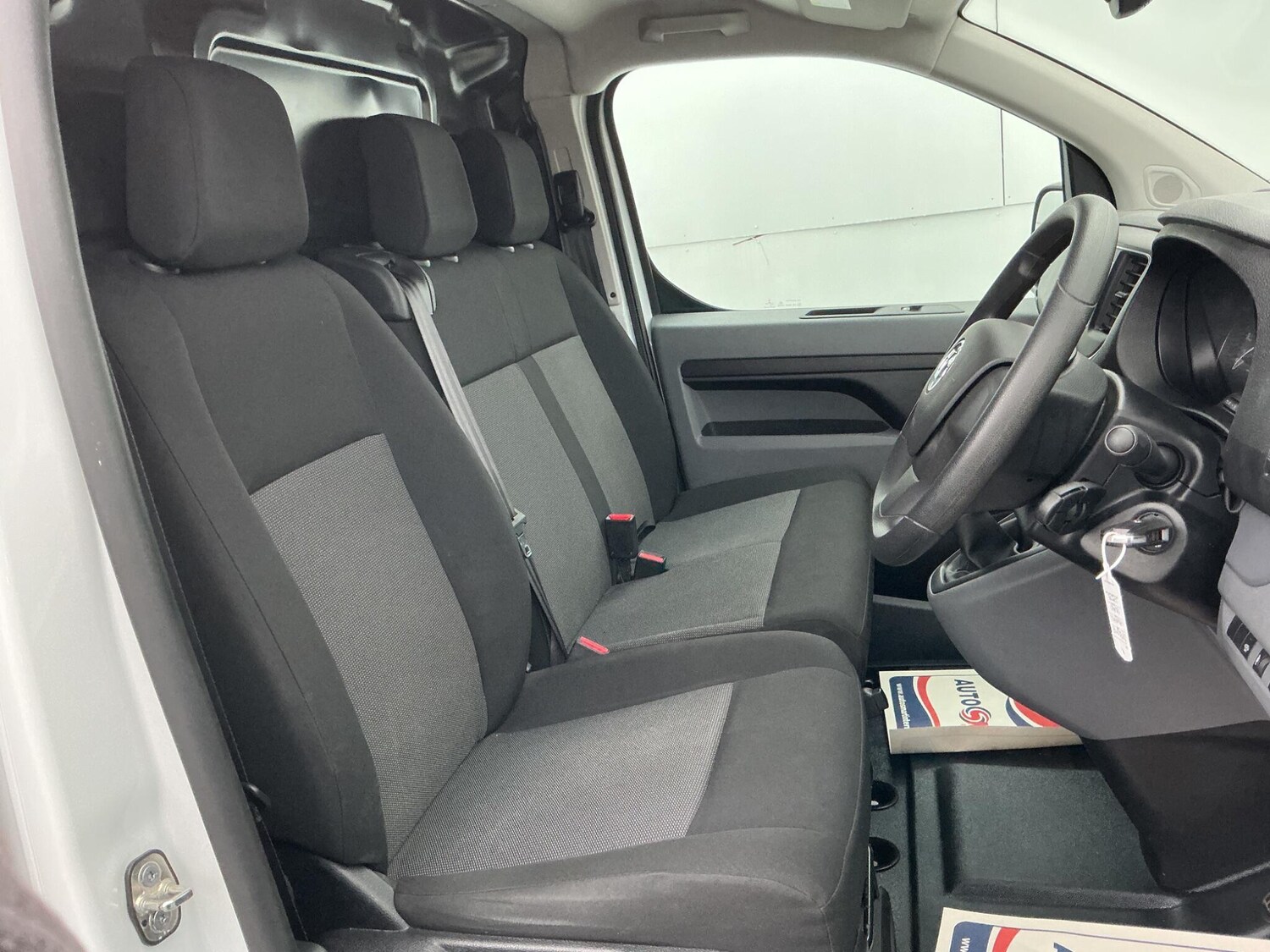 Used Vauxhall Vivaro 2022 for sale - 77549774: Photo 6