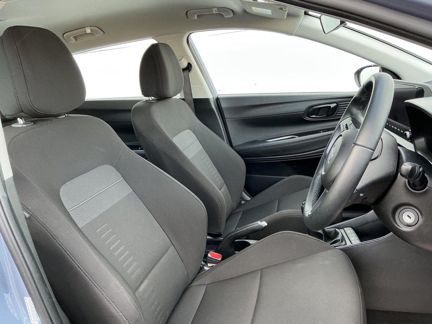 Used Hyundai BAYON 2025 for sale - 77468777: Photo 6